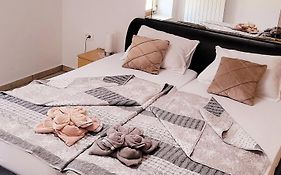 Apartmaji Soncek Izola