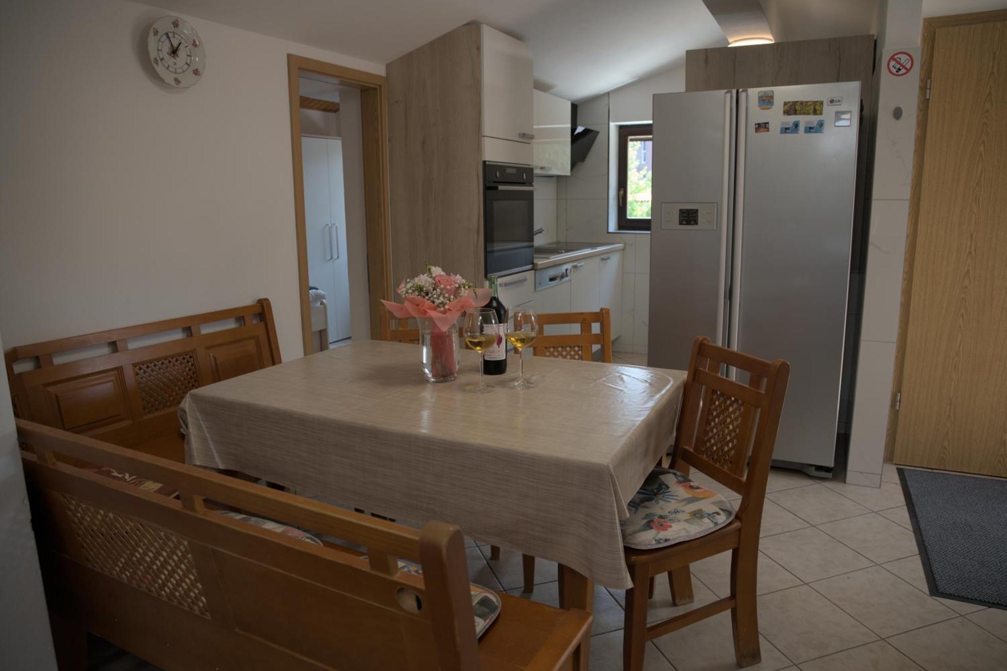 Apartmaji Soncek Izola Extérieur photo