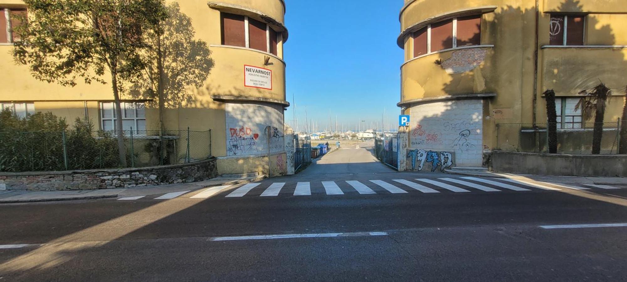 Apartmaji Soncek Izola Extérieur photo