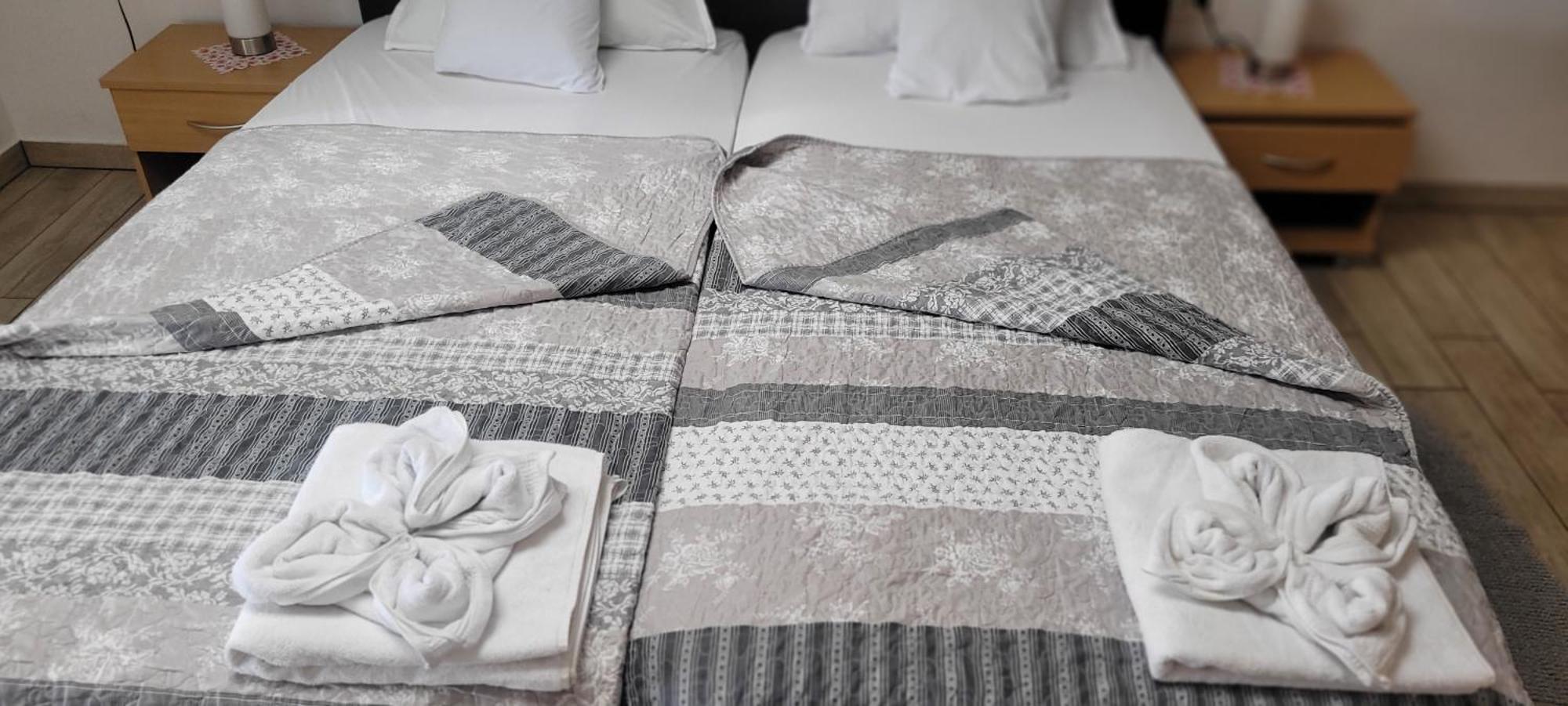 Apartmaji Soncek Izola Extérieur photo